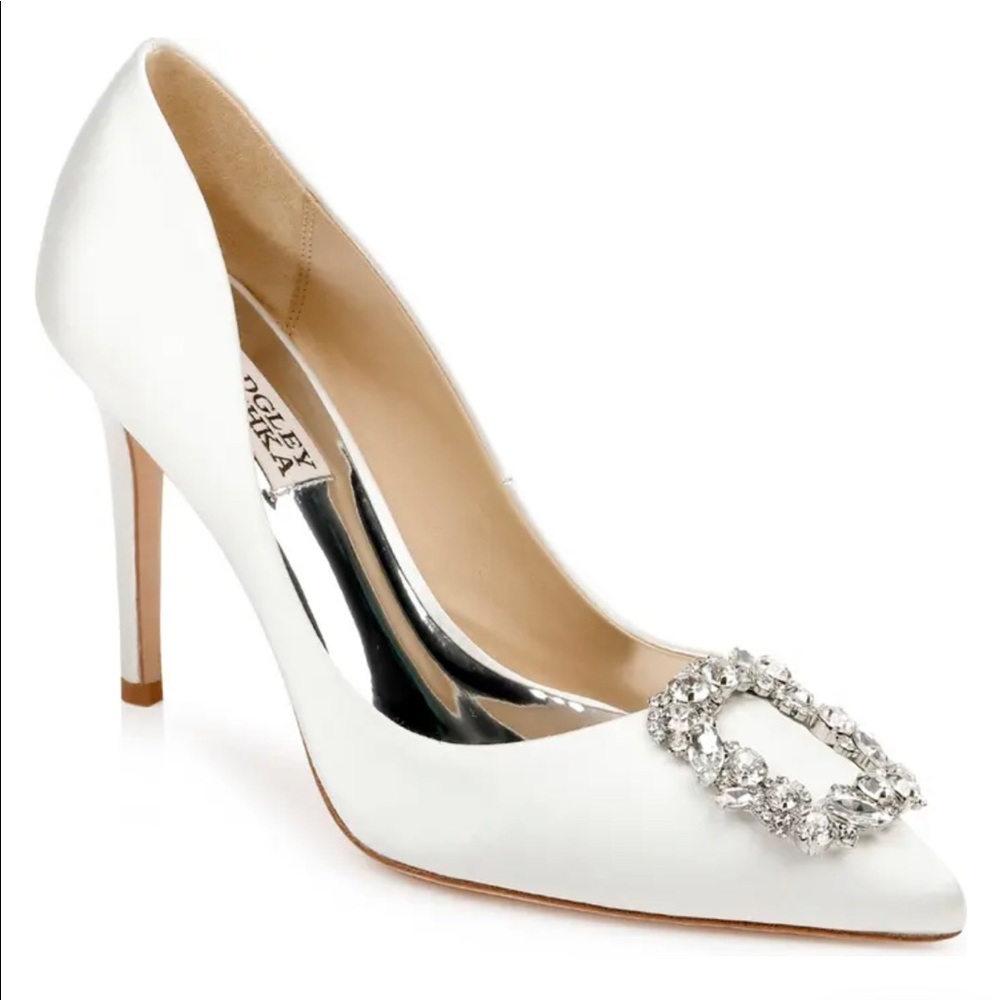 Badgley Mischka Cher Crystal Embellished Pump